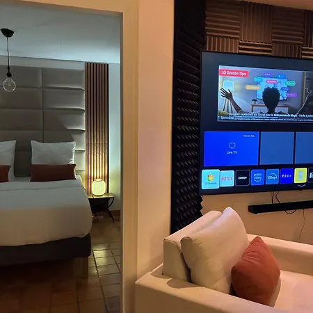 Apartmán Le Hameau Piscine & Golf Domaine Prive