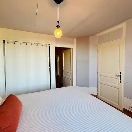 Le Hameau Piscine & Golf Domaine Prive